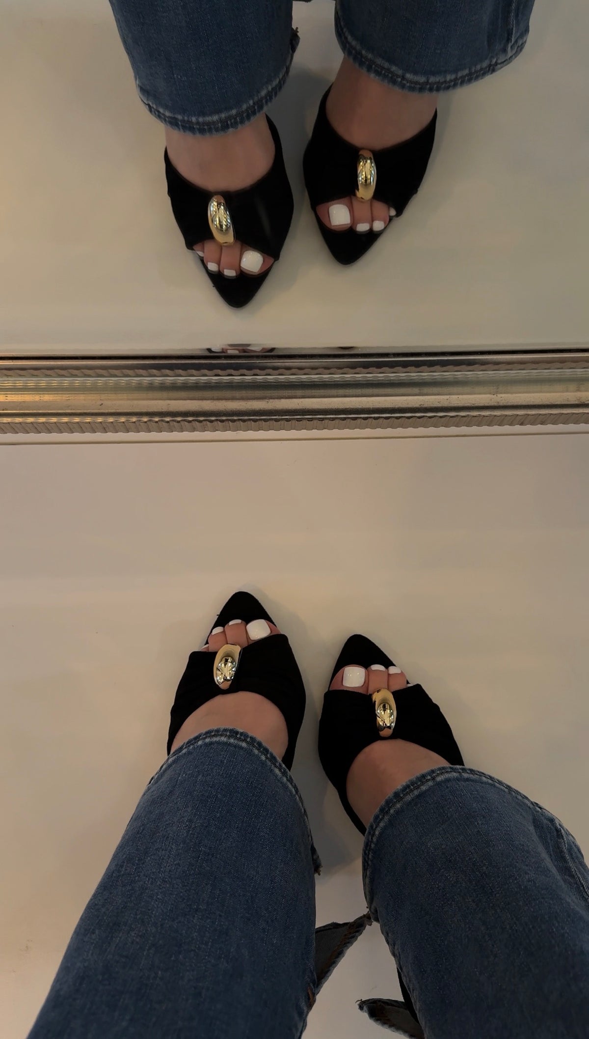 Nora Pointed Toe Mule Heel